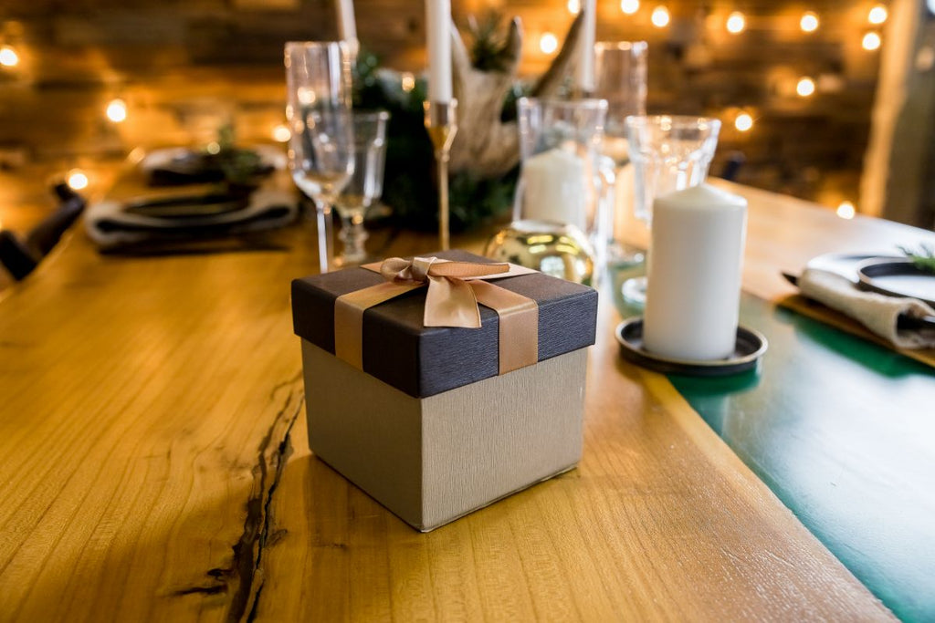 How to Pick the Best Liquor Gift for a Wedding